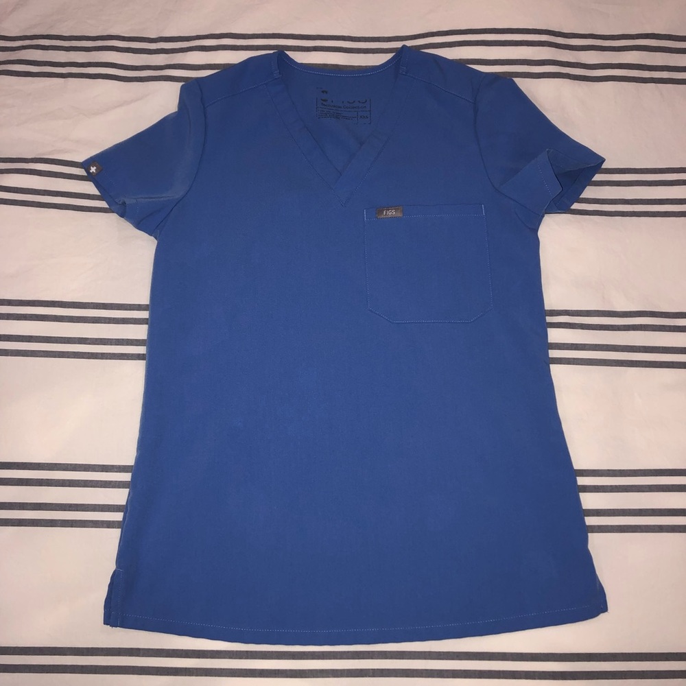 FIGS Catarina Scrub Top